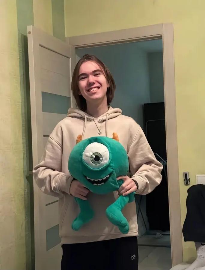 G2 Esports 击败 Movistar KOI ，Anyone’s Legend 战胜 Generation Gaming ：2025年全球总决赛瑞士阶段第二轮结果